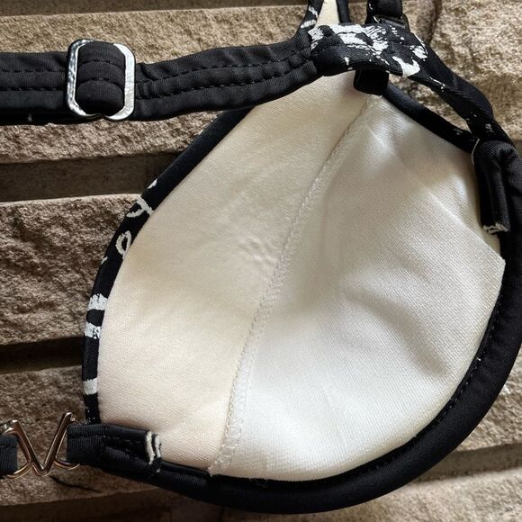 Vintage VENUS Swimwear Bikini Black White Scroll Print Y2K 34b top Medium Bottom - Picture 6 of 11